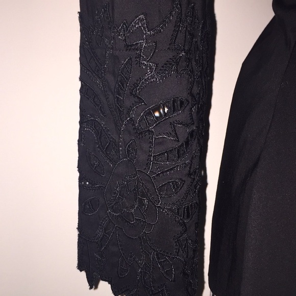 New BCBG Woven Cotton Black Down Button Top Sz XS - Picture 8 of 12